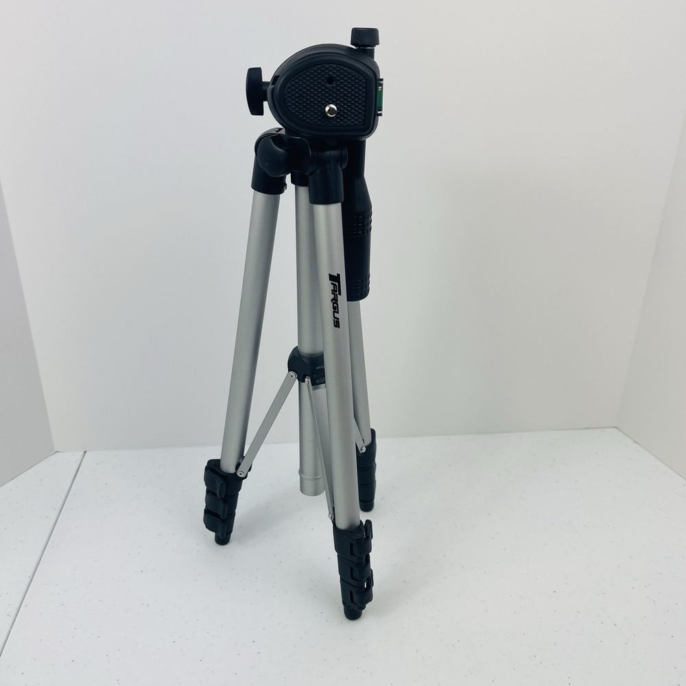 Targus Camera Digital Tripod Adjustable Head 44" With Carrying Case